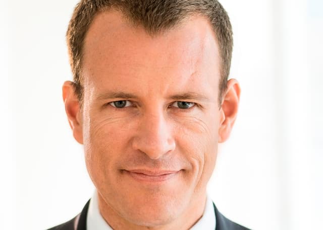 Andrew Saunders, Senior Managing Director, Castle Hill Capital Partners