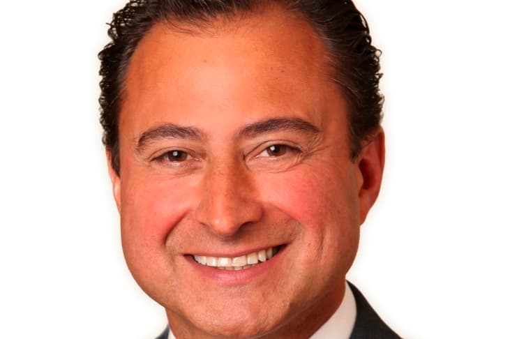 Alex Navab, Navab Capital, KKR, Kohlberg Kravis Roberts, private equity, law