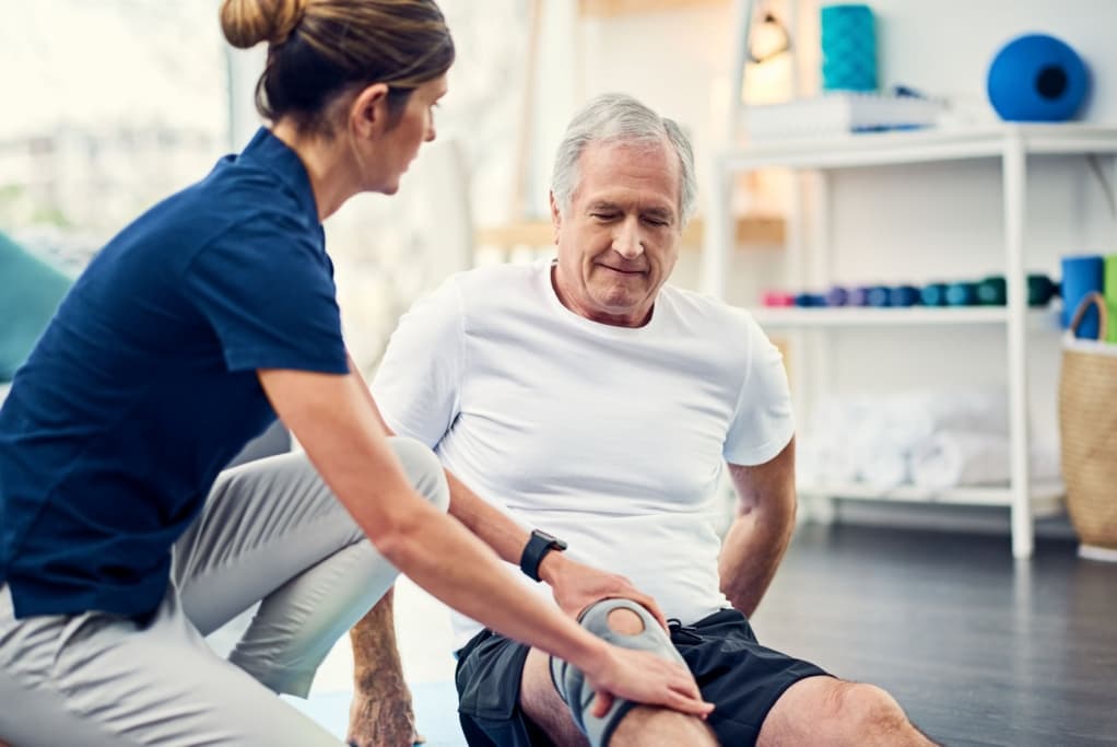 Gryphon Investors, Cora Physical Therapy