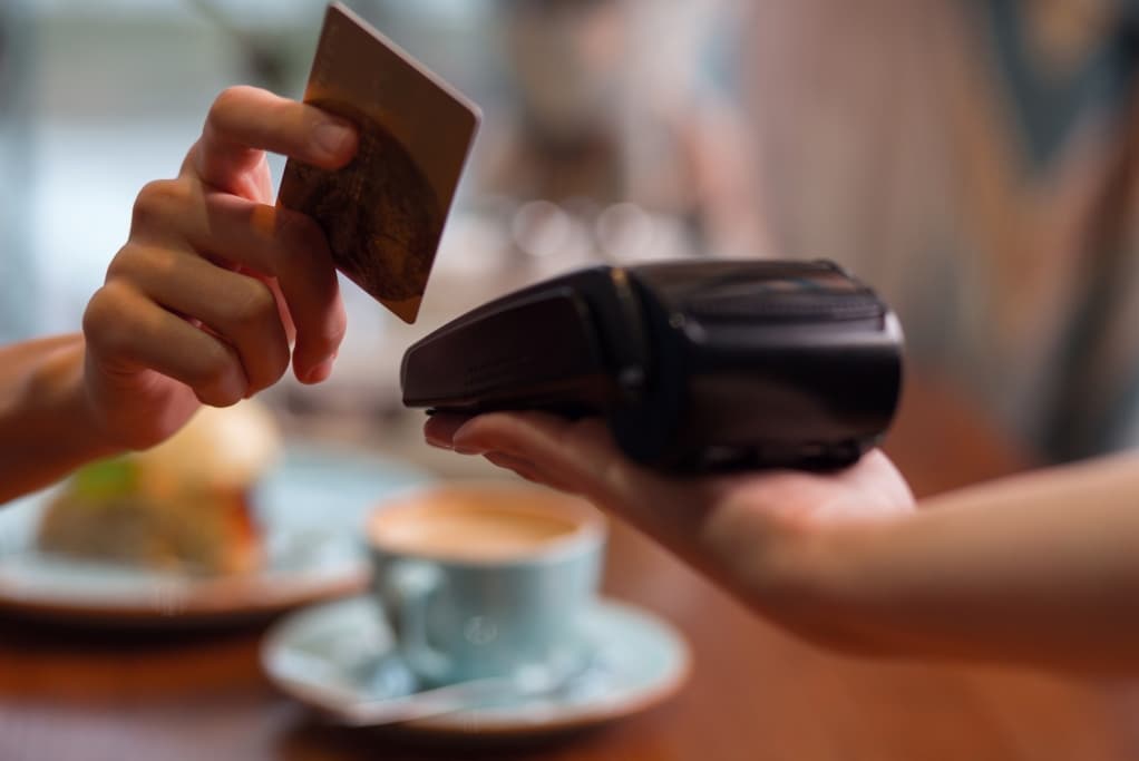 payment, credit card, restaurant