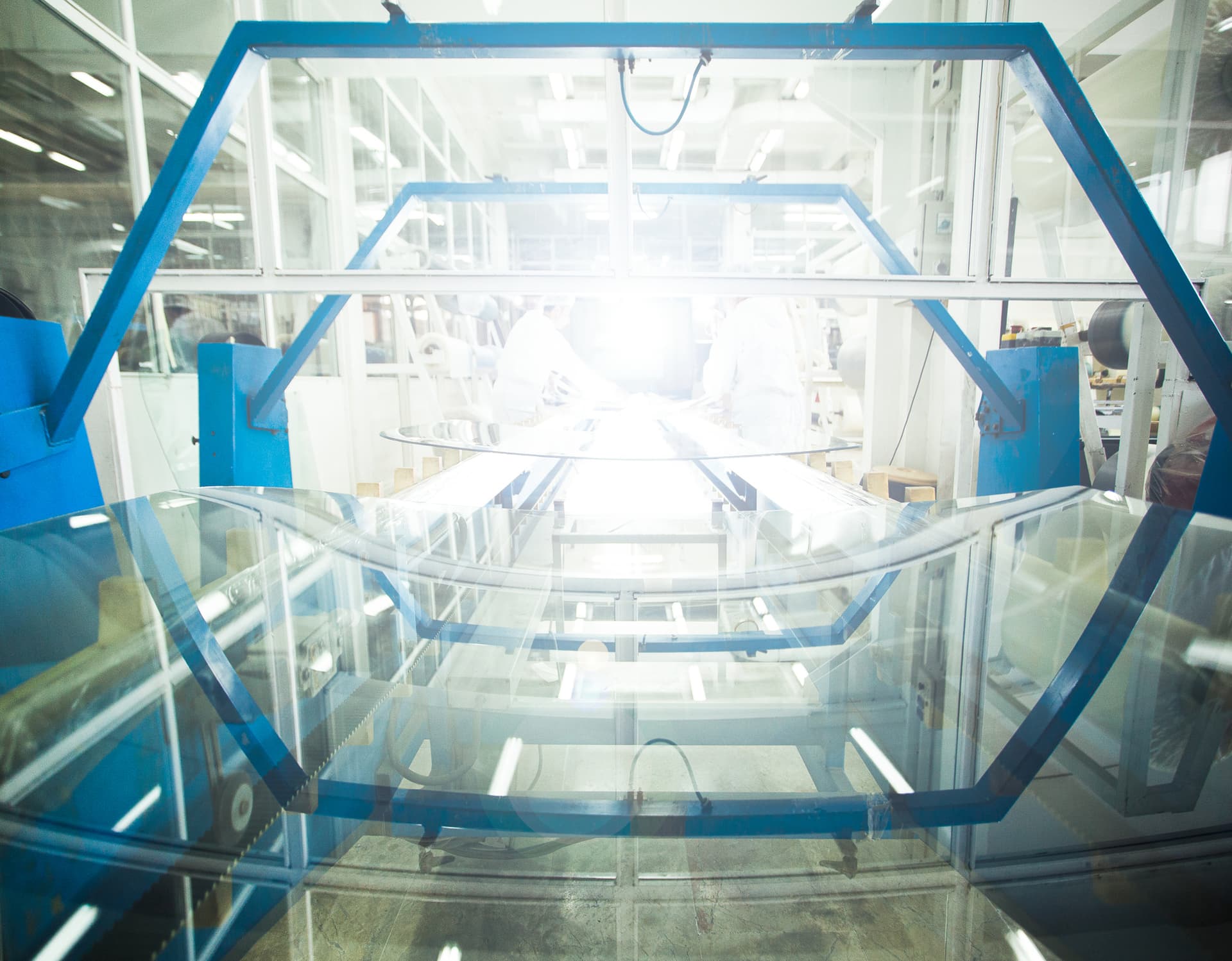 Automotive glass manufacturing