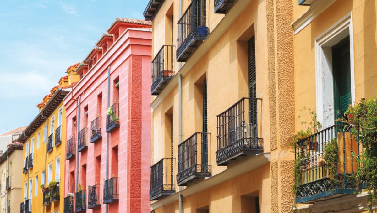 Image of Spanish style housing in Europe.