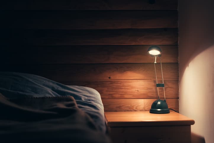 bedroom lamp