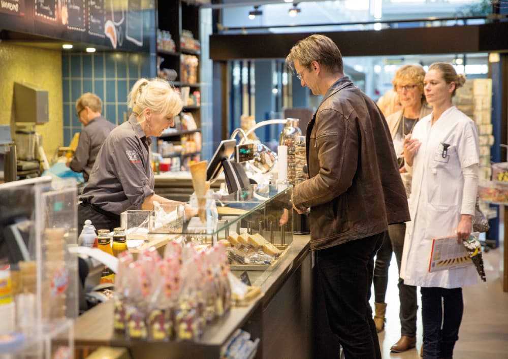 Catering food market