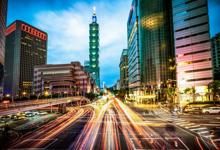 Low-exposure shot of Taipei at dusk
