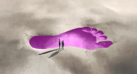 Giant footprint